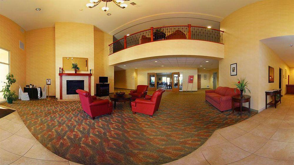 Comfort Suites Johnson Creek Conference Center Exterior foto